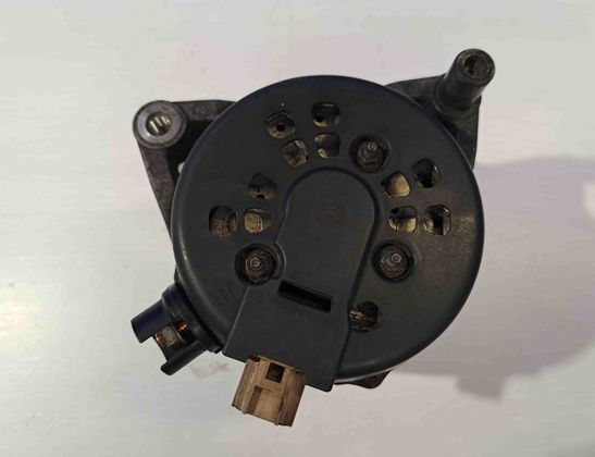 VOLVO V50 1 generation (2003-2012) Generator 36050997,30667067,30795422,30667068,30795423 31889219