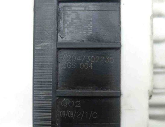 MERCEDES-BENZ C-Class W204/S204/C204 (2004-2015) Bakre höger dörrlås A2047302235 31141421