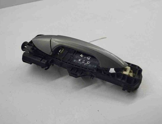 MERCEDES-BENZ C-Class W204/S204/C204 (2004-2015) Bakre vänstra dörrens yttre handtag A2047600734 31182265