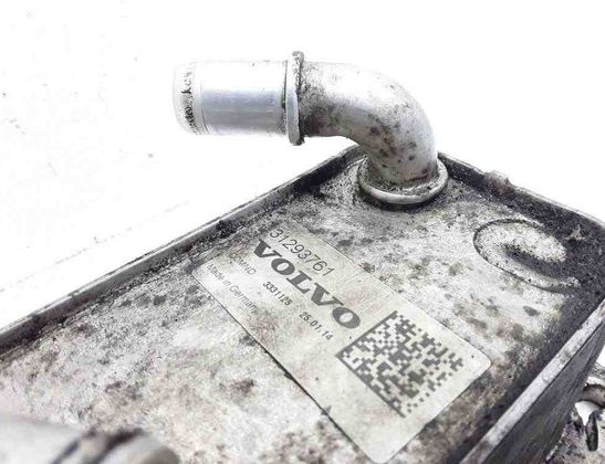 VOLVO V60 1 generation (2010-2020) Oljekylare 31293761 32655643