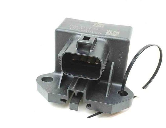 FORD Mondeo 5 generation (2014-2022) Bränslepumpsrelä 11554363C,GMPVA16251133671,FU5A9D370KA 32702799