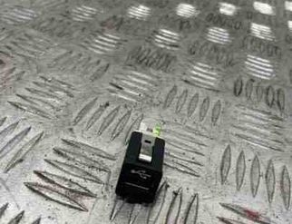 BMW 1 Series F20/F21 (2011-2020) USB 9237656 22994391