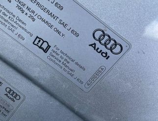 AUDI Q7 4M (2015-2024) Hätta 4l0010515a 32975681