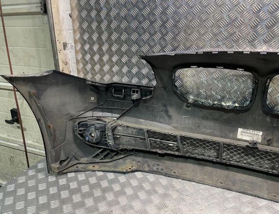 BMW 5 Series F10/F11 (2009-2017) Främre stötfångare 411938251,7232328 32976862