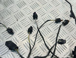 AUDI A5 F5 (2016-2024) Kabeldragning för parkeringshjälp fram 8W6971095A 32977090