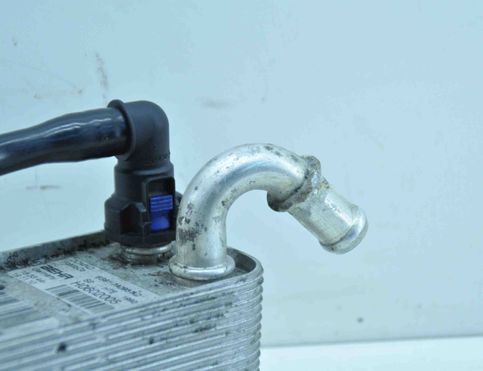 FORD Mondeo 4 generation (2007-2015) Oljekylare 6G917A095AD 28516401