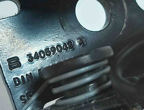 VOLVO S60 2 generation (2010-2020) Bakre mittsätesspänne 31332250 30151385