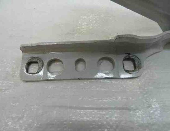 PEUGEOT 5008 2 generation (2017-2020) Främre höger motorhuvsgångjärn 9814189880 32496020