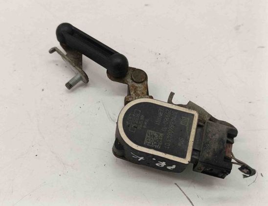 BMW 5 Series F10/F11 (2009-2017) Främre höger nivåsensor 6860843 29080737