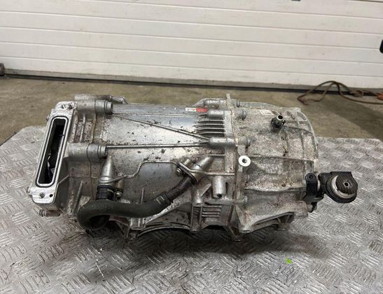 PORSCHE Taycan 1 generation (2019-2023) Motor 9J1901131E,OEG901103A,9J1907729 32992869