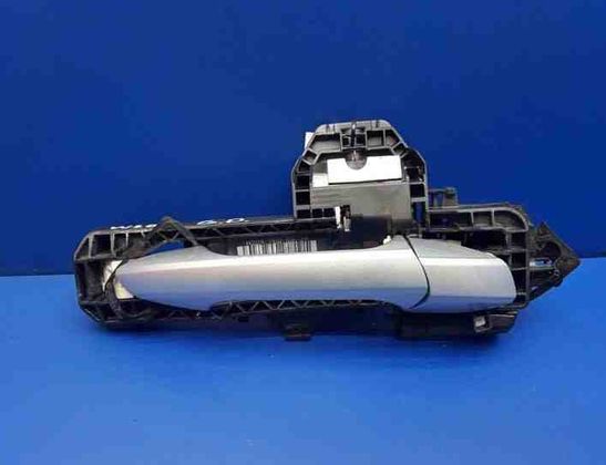 MERCEDES-BENZ C-Class W204/S204/C204 (2004-2015) Bakre högra dörrens yttre handtag A2047600834 21198767
