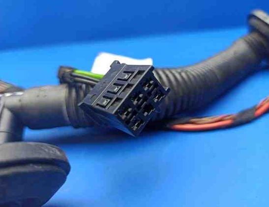 MERCEDES-BENZ C-Class W204/S204/C204 (2004-2015) Kablar till höger bakdörr A2044401705,4301 21204927