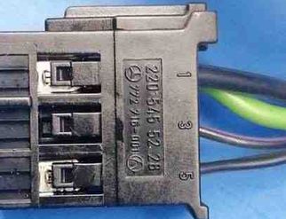 MERCEDES-BENZ C-Class W204/S204/C204 (2004-2015) Kablar till höger bakdörr a2045406509 21219177