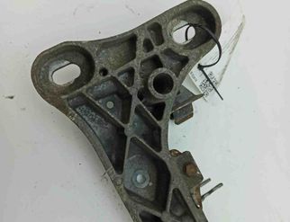 BMW Z4 E85 (2002-2009) Växellådsfäste 68572910 30239241