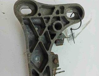 BMW Z4 E85 (2002-2009) Växellådsfäste 68572910 30239241