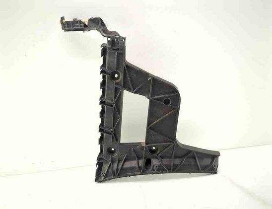 AUDI A4 allroad B8 (2009-2015) Bakre vänster stötfångarfäste 15857711,8K9807453A 32205621