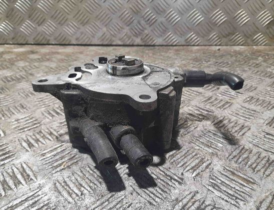 VOLKSWAGEN Passat B7 (2010-2015) Vakuumpump 03G145209D,03G145209C 29702025