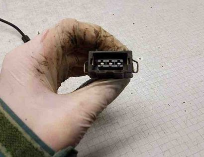 VOLKSWAGEN Polo 3 generation (1994-2002) Munstycketrådsanslutning 037973202,1J0973704,1J0973713,030971824C,037972645,5X0973817,6X0973817 32563519