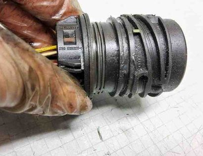 VOLKSWAGEN Touareg 1 generation (2002-2010) Munstycketrådsanslutning 038906231,077971826,135525 32564923