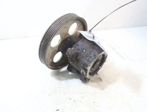 PEUGEOT 306 1 generation (1993-2002) Servostyrningspump 32892335