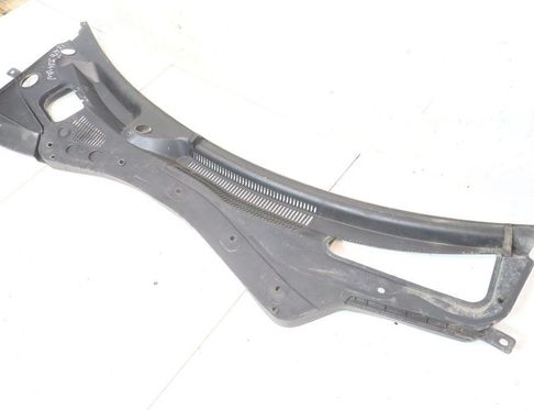 MASERATI Ghibli 3 generation (2013-2024) Trim för främre torkarkåpa 32946945