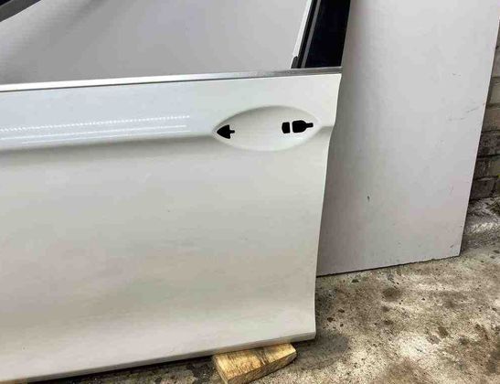 BMW 5 Series F10/F11 (2009-2017) Höger främre dörr 31946498