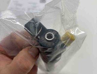 BMW 5 Series G30/G31 (2016-2023) Bränsleinsprutare 0445110743 32438462