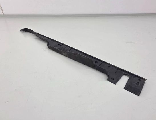 AUDI A5 F5 (2016-2024) Vingekomplettering 8W6820582G 32970890