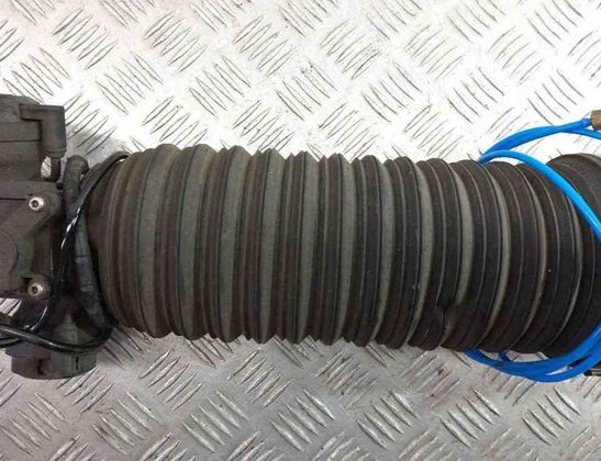 BMW 7 Series F01/F02 (2008-2015) pneumatisk stötdämpare till höger bak 6796930 30981438