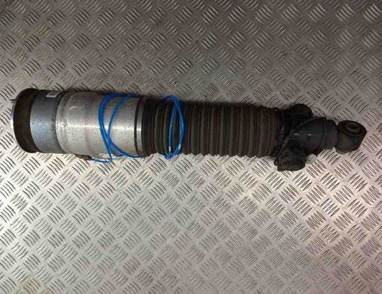 BMW 7 Series F01/F02 (2008-2015) pneumatisk stötdämpare till höger bak 6796930 30981438