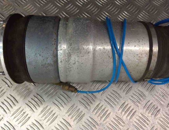 BMW 7 Series F01/F02 (2008-2015) pneumatisk stötdämpare till höger bak 6796930 30981438